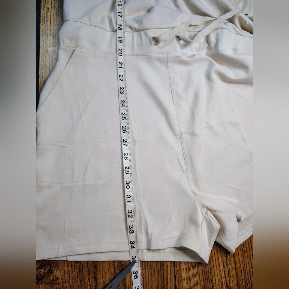 Xieerduo women's summer loose casual Rompers, sz L, short jumpsuit. - Picture 14 of 16